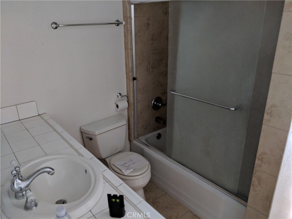 49438 Conejo Road Morongo Valley, CA 92256 - Photo 10 of 18 a bathroom with a sink and a toilet