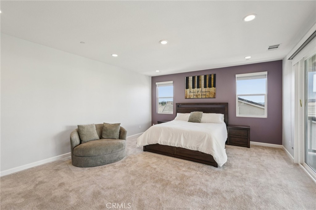 39470 Sagewood Temecula, CA 92591 - Photo 22 of 53 Primary suite with private balcony