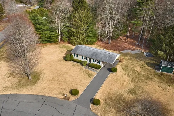 $415,000 | 46 Deepwoods Drive, Amherst, MA 01002