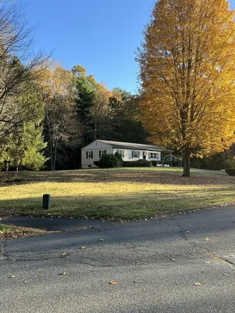 $415,000 | 46 Deepwoods Drive, Amherst, MA 01002