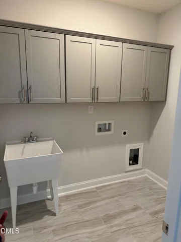 $3,200 | 112 Corapeake Way, Apex, NC 27539