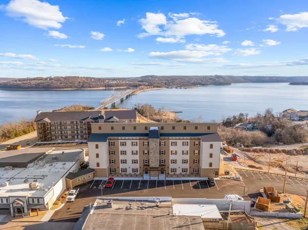$319,000 | 88 Towers Alley, Unit 203, Kimberling City, MO 65686