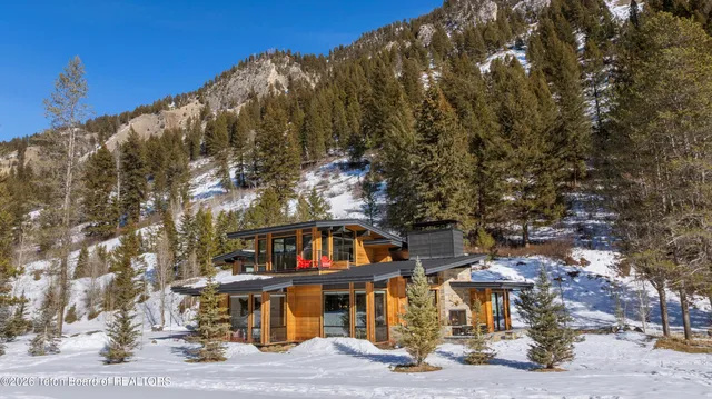 $6,375,000 | 15555 Tall Timber Road, Jackson, WY 83001