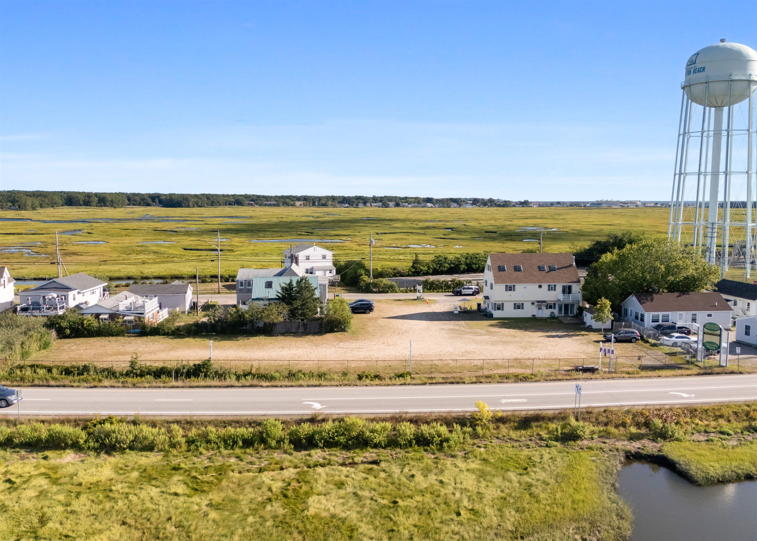 73 Church Street Hampton, NH 03842 - Photo 3 of 29