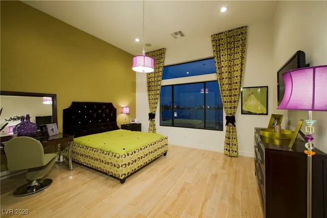 $8,000 | 7418 Yonie Court, Las Vegas, NV 89117