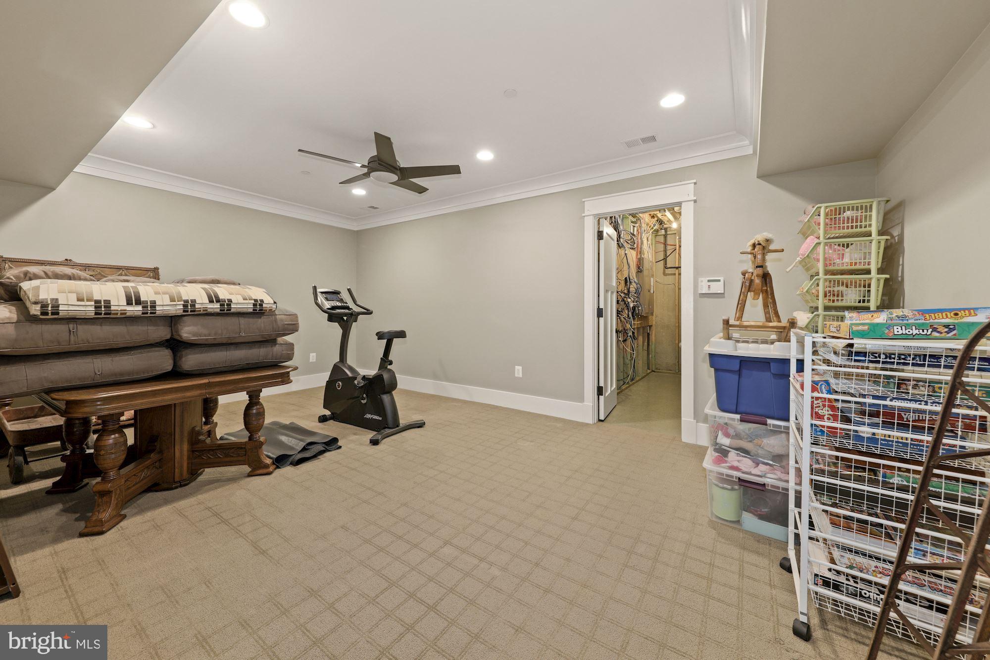 8711 Ridge Road Bethesda, MD 20817 - Photo 40 of 62