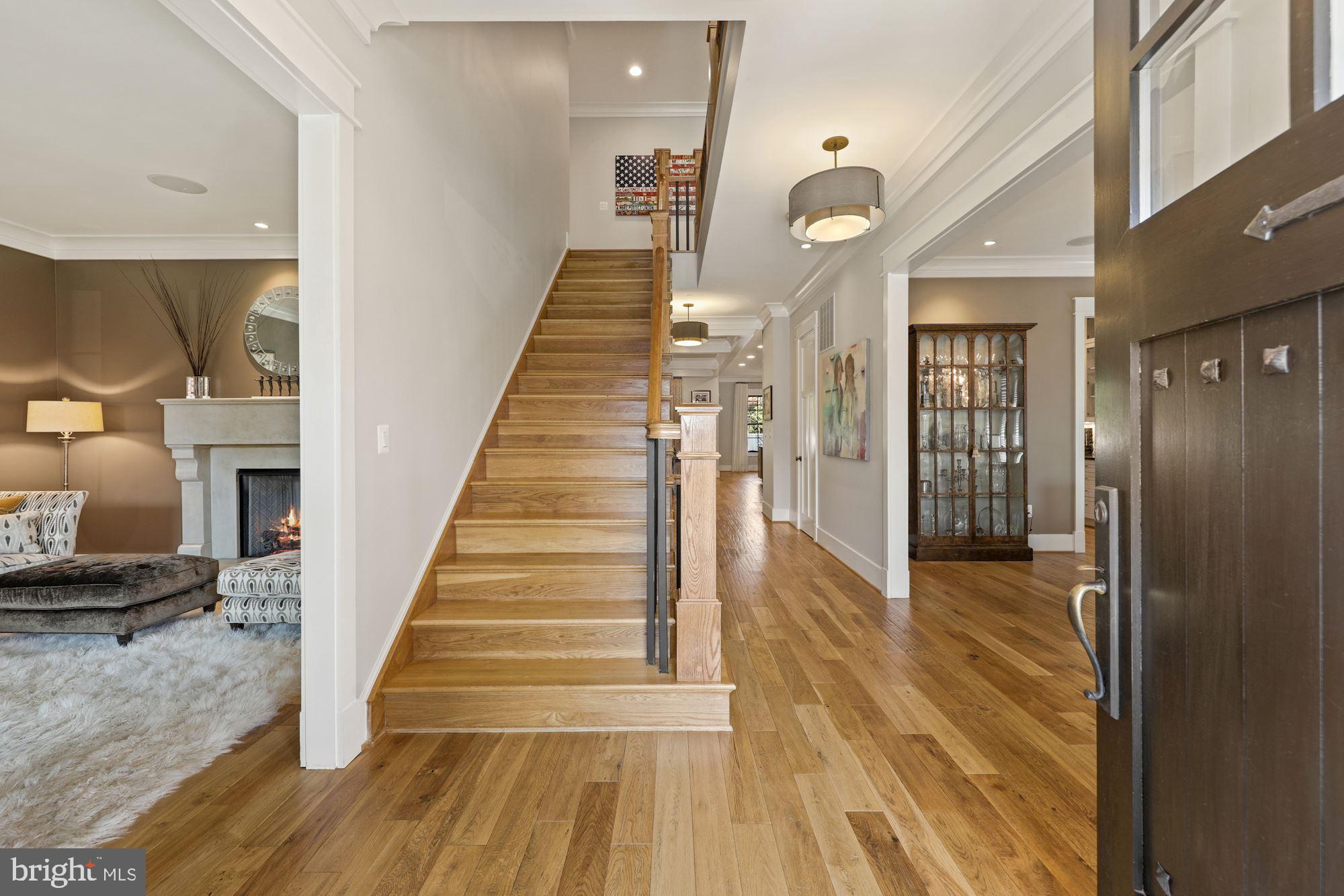 8711 Ridge Road Bethesda, MD 20817 - Photo 4 of 62