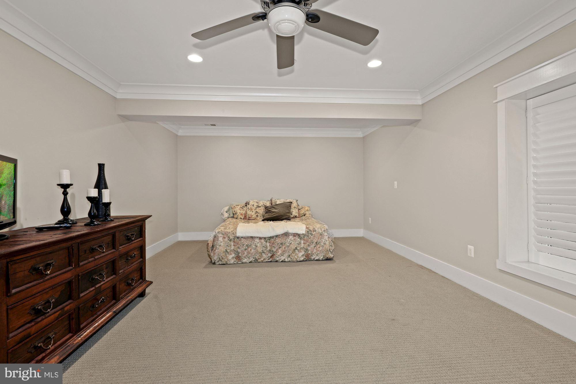 8711 Ridge Road Bethesda, MD 20817 - Photo 41 of 62