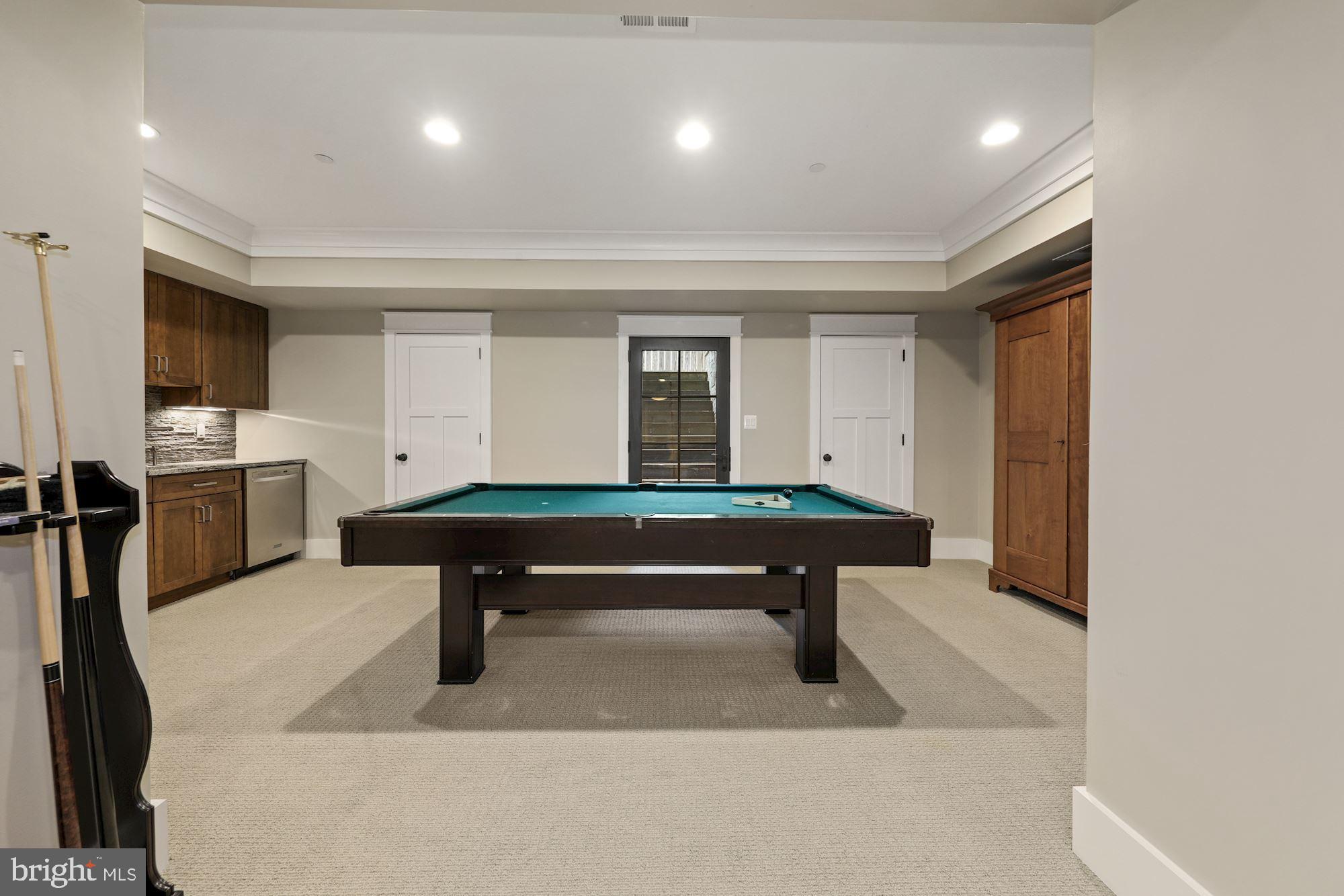 8711 Ridge Road Bethesda, MD 20817 - Photo 44 of 62