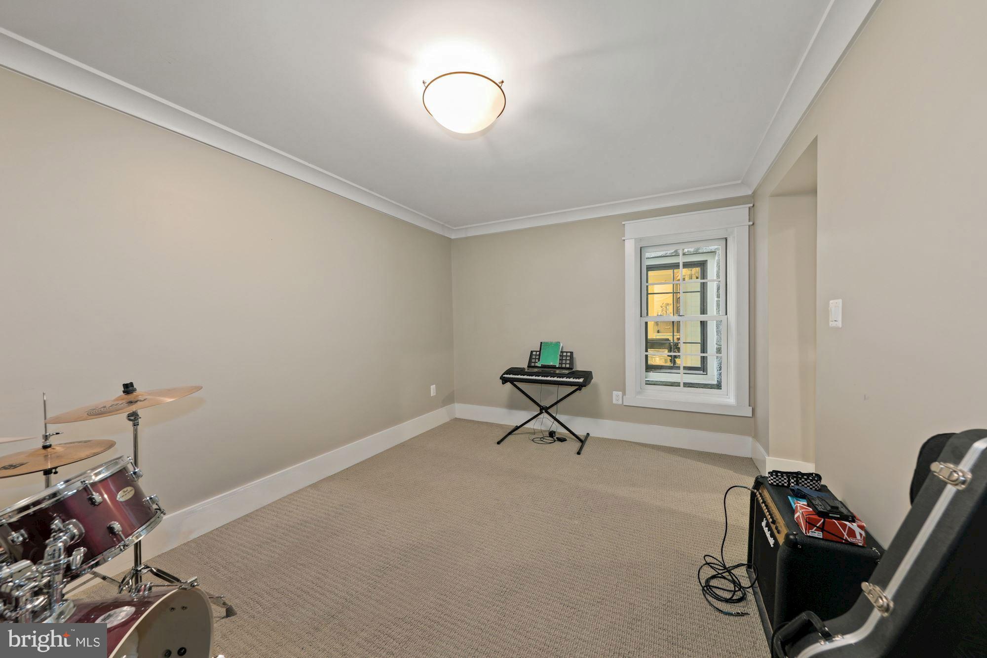8711 Ridge Road Bethesda, MD 20817 - Photo 46 of 62