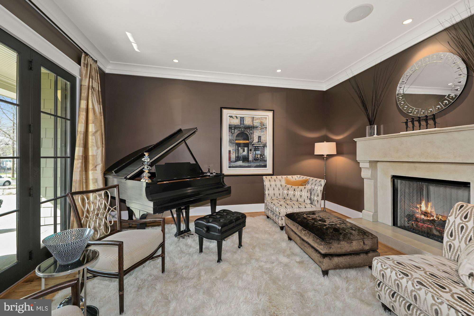 8711 Ridge Road Bethesda, MD 20817 - Photo 5 of 62