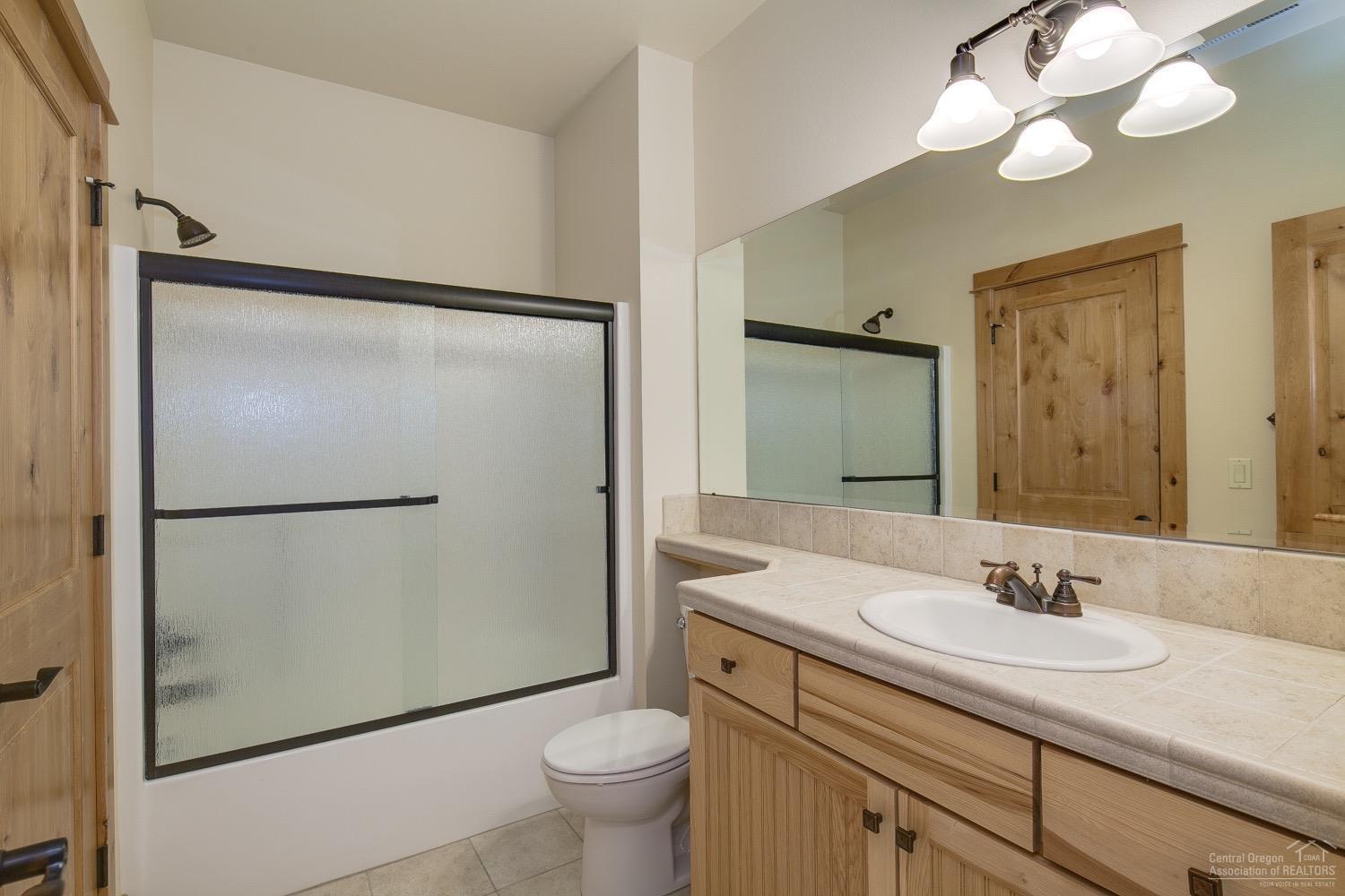 957 Southwest Vantage Point Way Bend, OR 97702 - Photo 20 of 25 Additional Photo