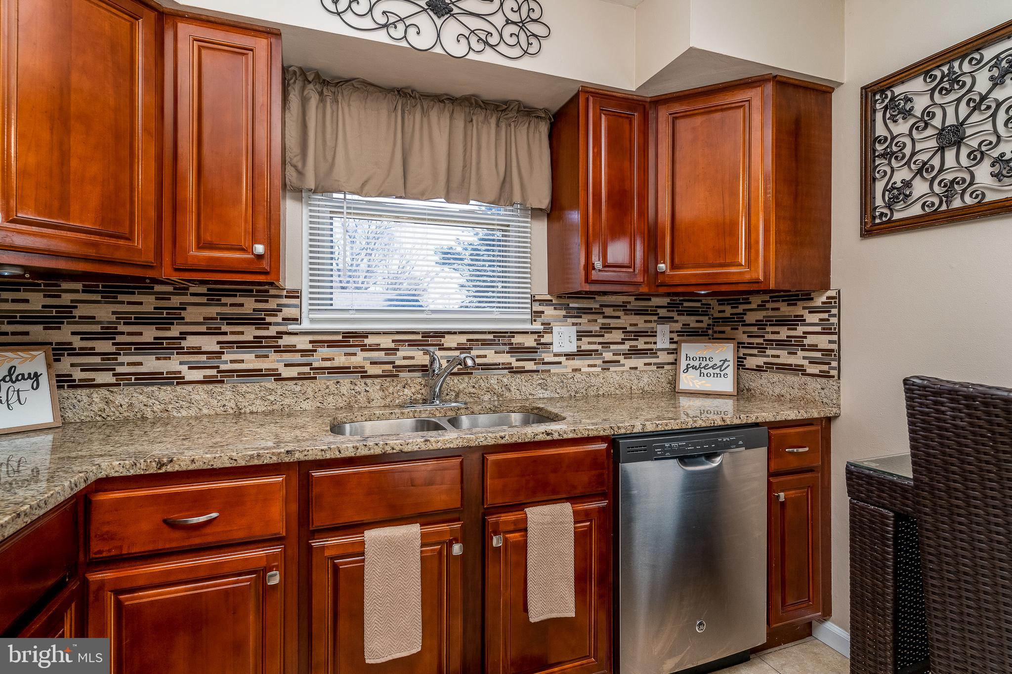 3810 Collier Road Randallstown, MD 21133 - Photo 14 of 33 Kitchen (alt view)
