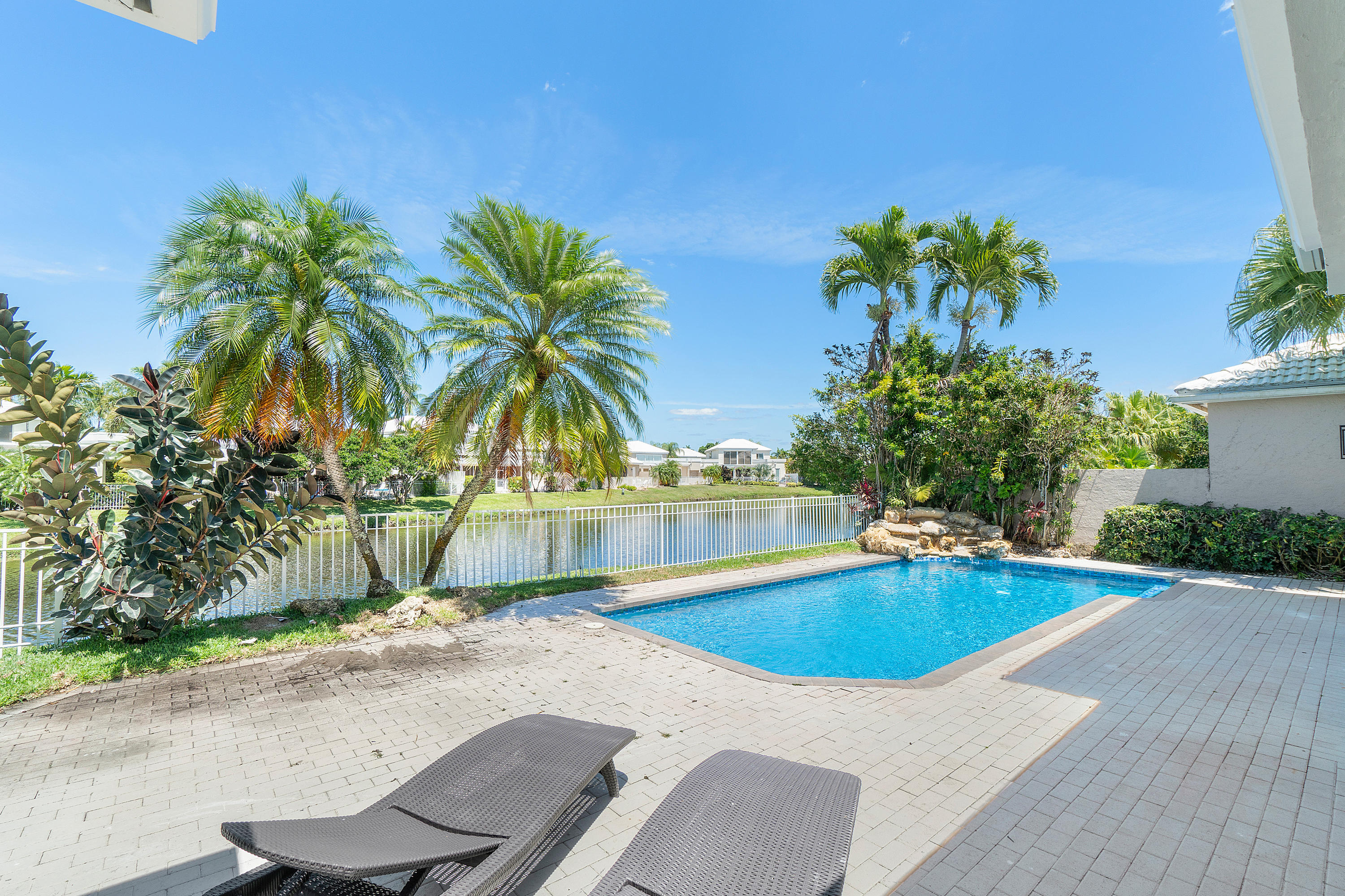 5460 Ascot Bend Road Boca Raton, FL 33496 - Photo 3 of 7 035-5460AscotBnd-BocaRaton-FL-full