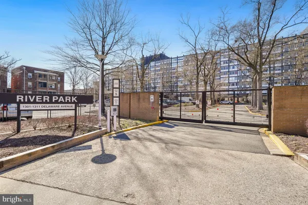 $1,650 | 1311 Delaware Avenue Southwest, Unit S545, Washington, DC 20024