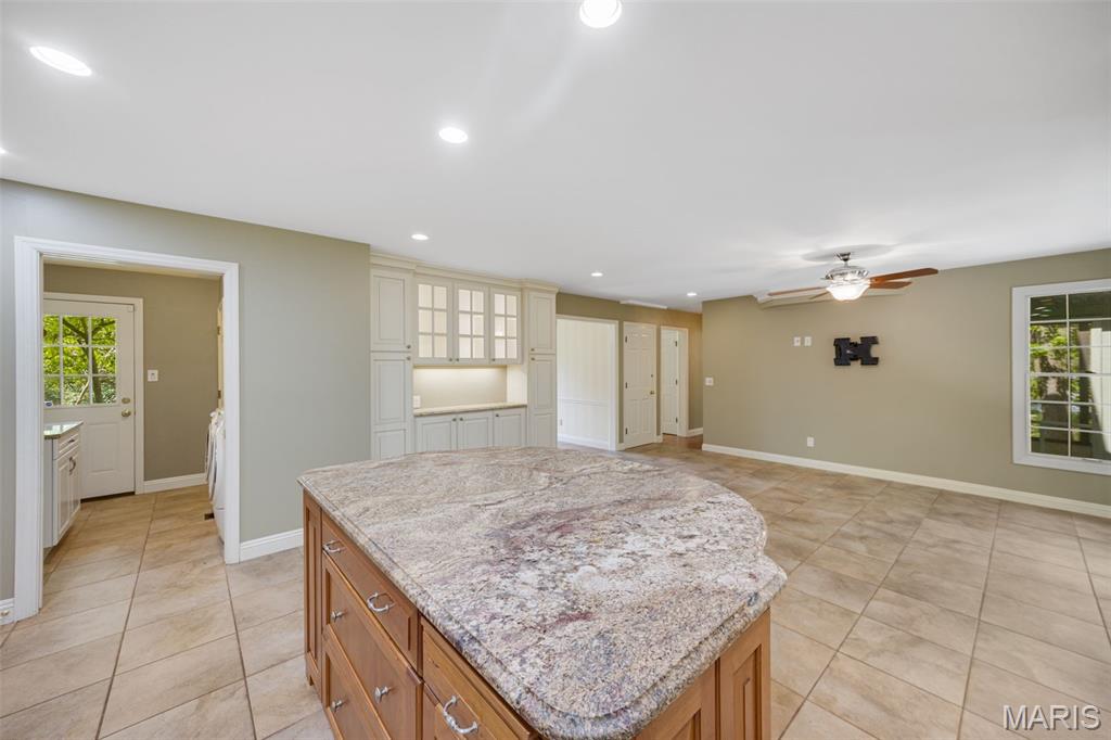 12819 Huntercreek Road Des Peres, MO 63131 - Photo 4 of 45