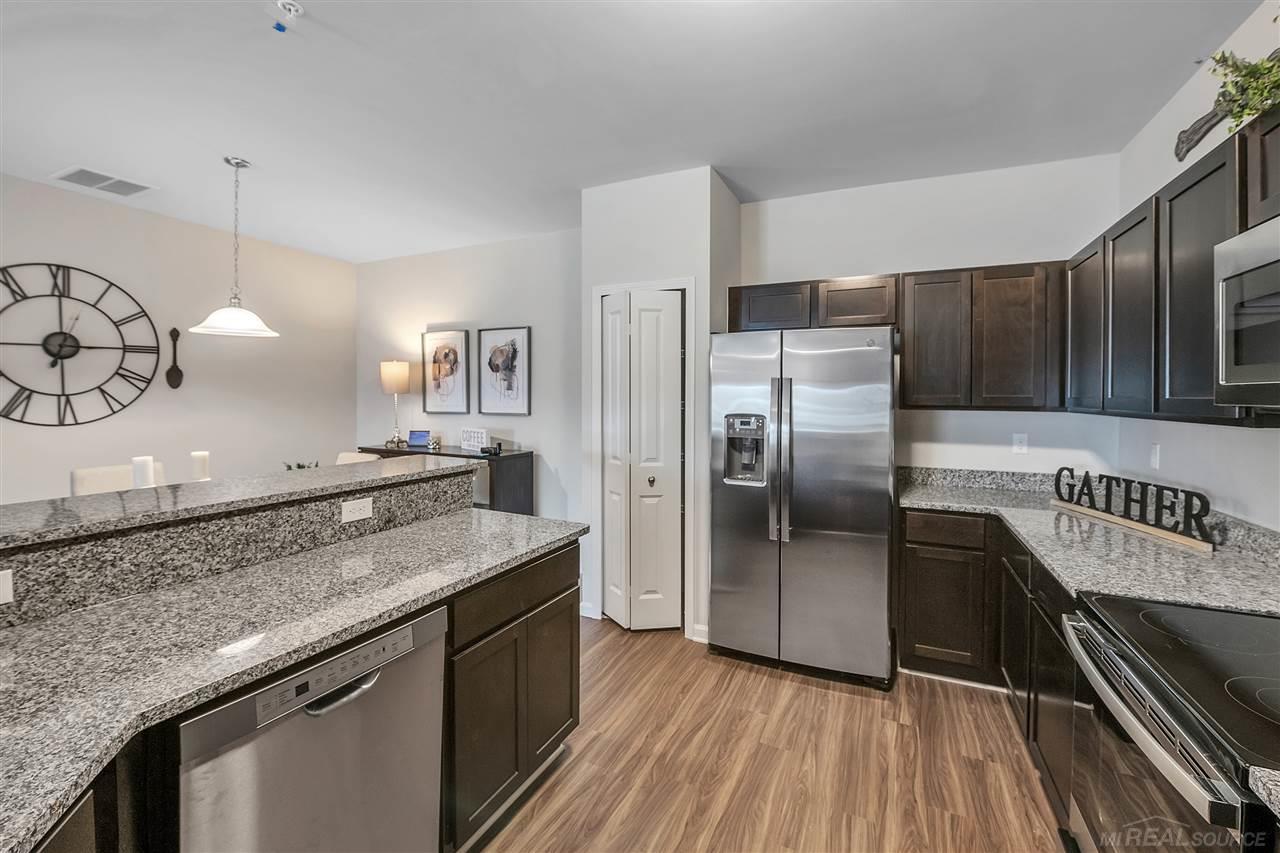 9805 Ridge Run Street, Unit 73/7 Howell, MI 48855 - Photo 11 of 23