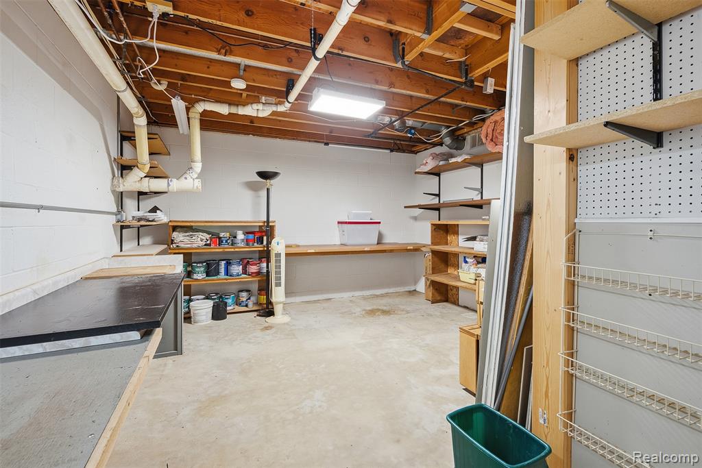 13182 Gilbert Road Memphis, MI 48041 - Photo 33 of 48 Gallery Image 33