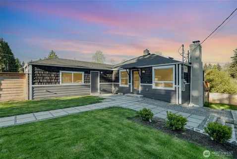 $784,950 | 12410 12th Avenue South, Seattle, WA 98168