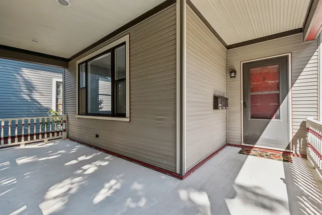 $750,000 | 1723 Greenwood Street, Evanston, IL 60201