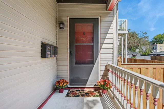 $750,000 | 1723 Greenwood Street, Evanston, IL 60201