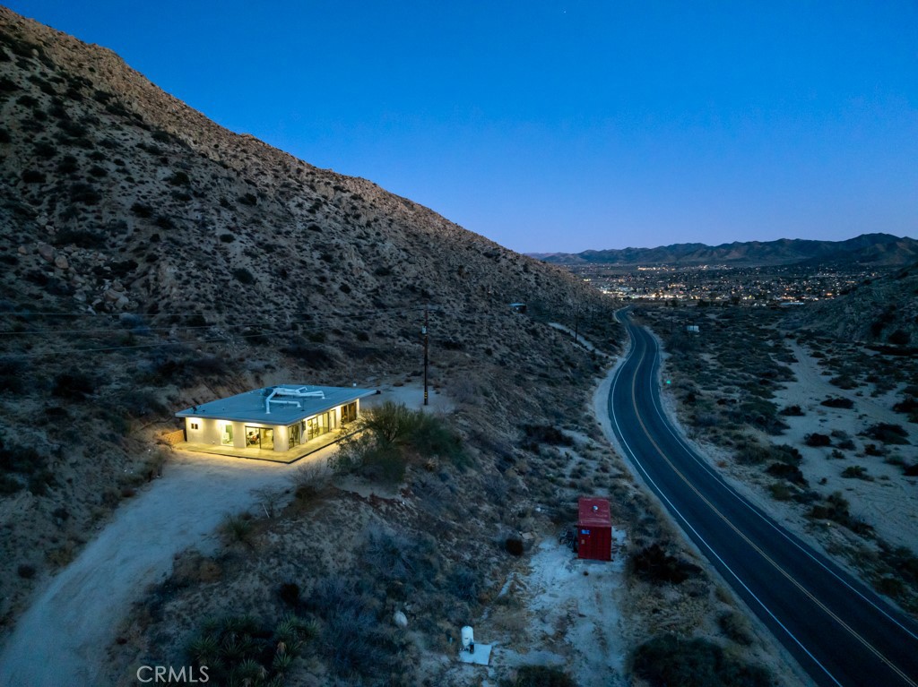 6595 Pioneertown Road Yucca Valley, CA 92284 - Photo 24 of 29