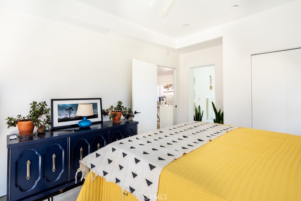 6595 Pioneertown Road Yucca Valley, CA 92284 - Photo 10 of 29