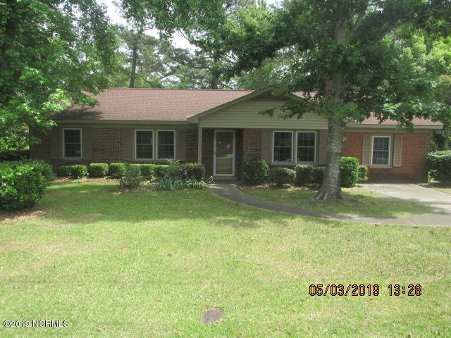1606 RaceTrack Road New Bern, NC 28562 - Photo 1 of 15 A Front View