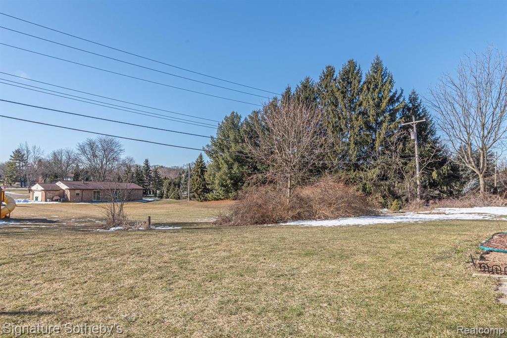 35917 West 14 Mile Road Farmington Hills, MI 48331 - Photo 48 of 57