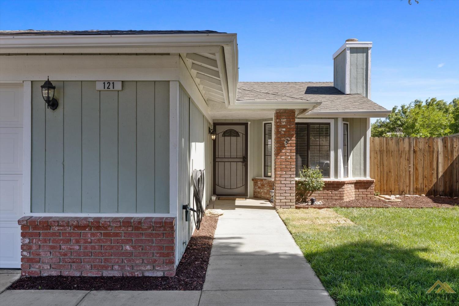 Undisclosed Address Tehachapi, CA 93561 - Photo 3 of 15