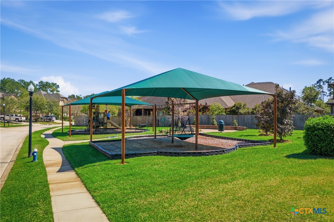 2427 Anderson Point Lane Spring, TX 77388 - Photo 45 of 47 a view of yard with swimming pool and green space