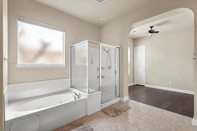 $719,900 | 15601 Interlachen Drive, Austin, TX 78717