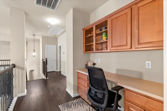 $719,900 | 15601 Interlachen Drive, Austin, TX 78717