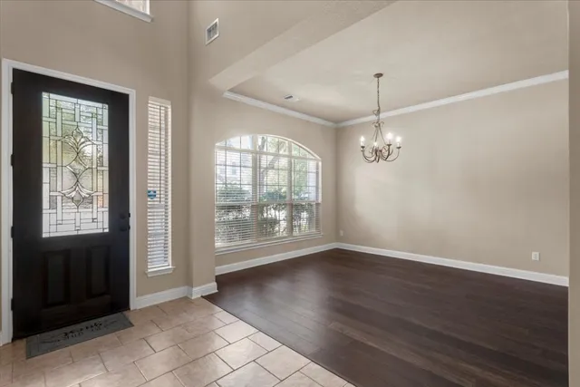 $719,900 | 15601 Interlachen Drive, Austin, TX 78717