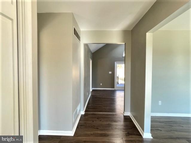 88 Cool Run Road Bridgeton, NJ 08302 - Photo 11 of 73 Foyer