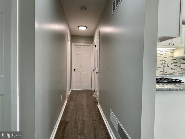 88 Cool Run Road Bridgeton, NJ 08302 - Photo 48 of 73 Hallway to Bedrooms