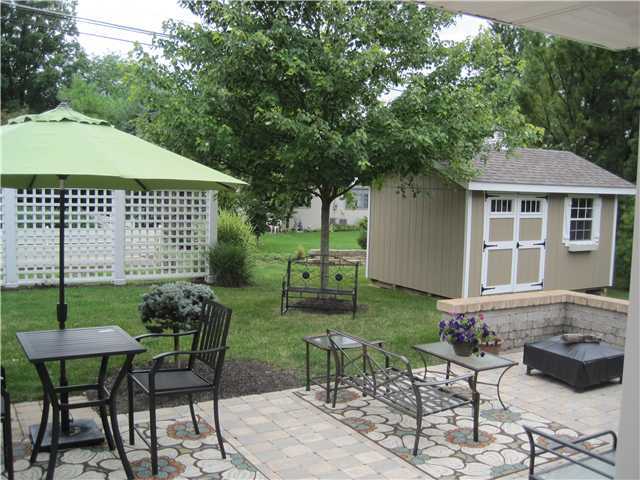 2565 Edington Road Columbus, OH 43221 - Photo 23 of 25