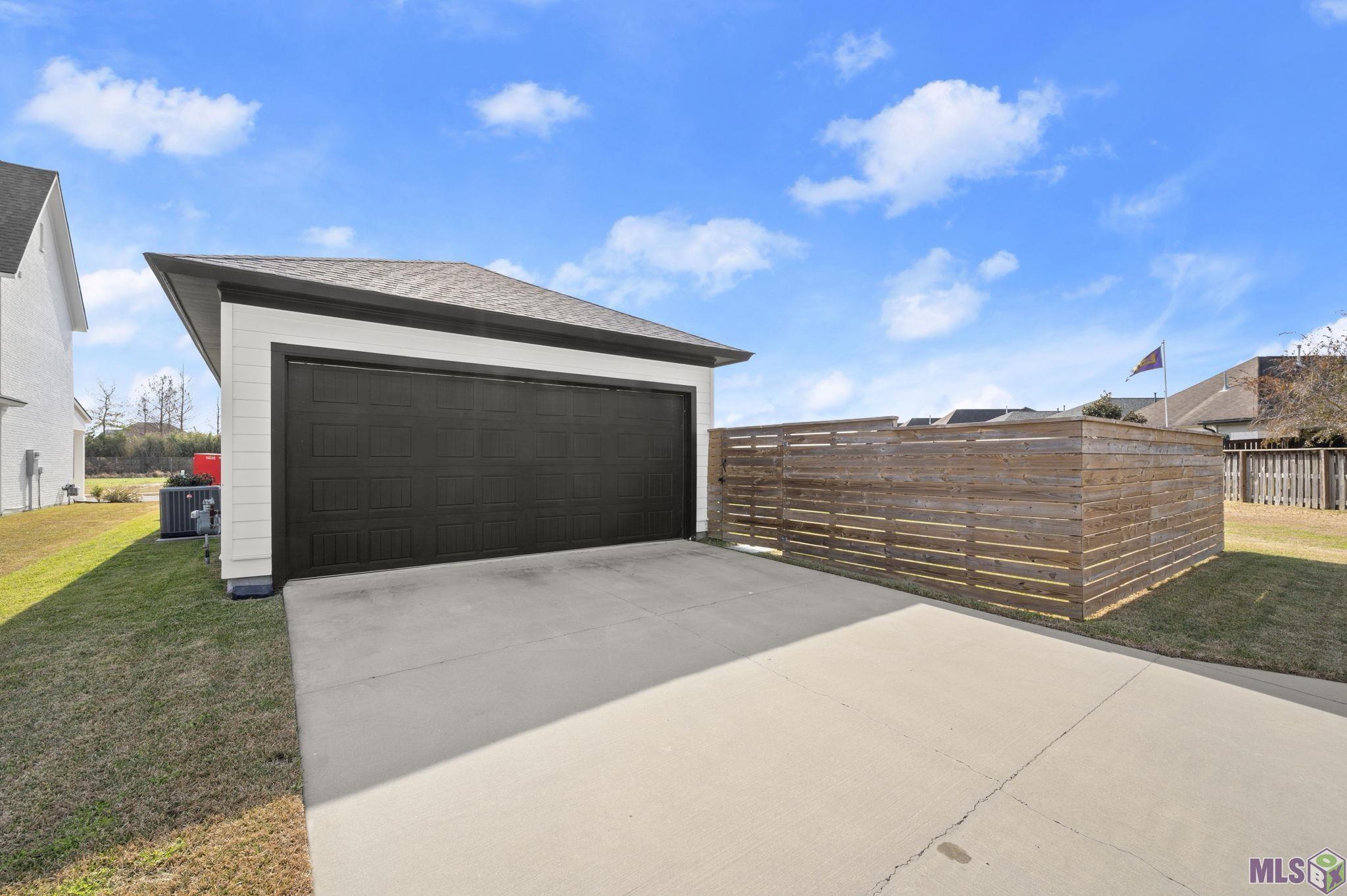 2724 Shoreside Avenue Baton Rouge, LA 70810 - Photo 13 of 14