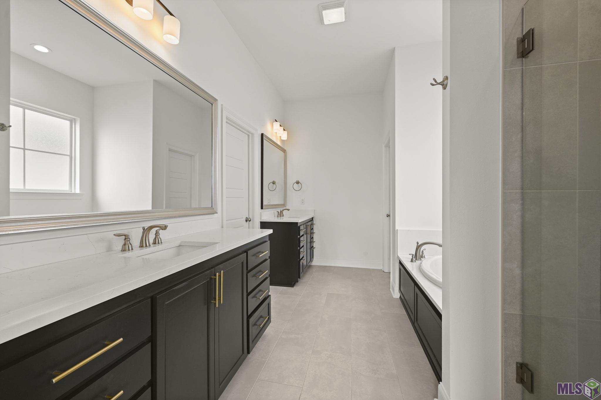 2724 Shoreside Avenue Baton Rouge, LA 70810 - Photo 2 of 14