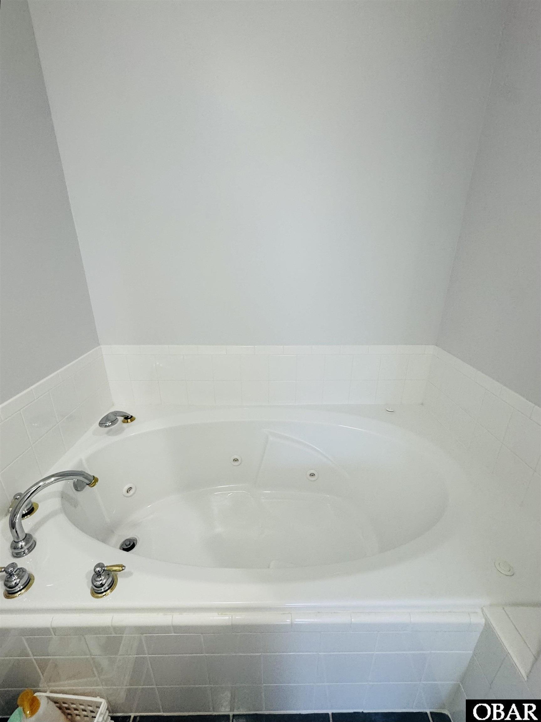 247 Grandy Road Grandy, NC 27939 - Photo 19 of 43 En-Suite Jetted Tub