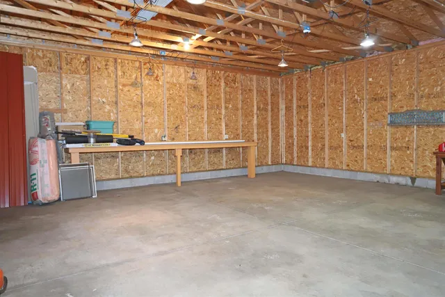 $185,900 | N6866 16th Avenue, New Lisbon, WI 53950