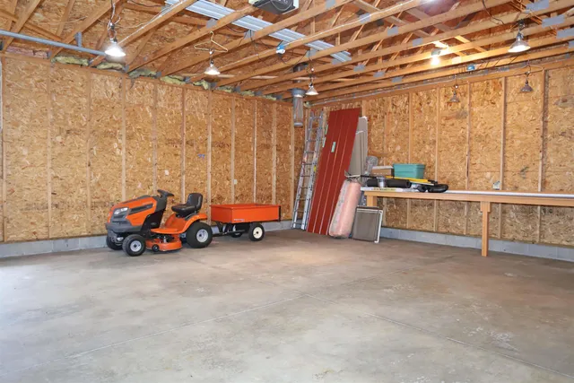 $185,900 | N6866 16th Avenue, New Lisbon, WI 53950