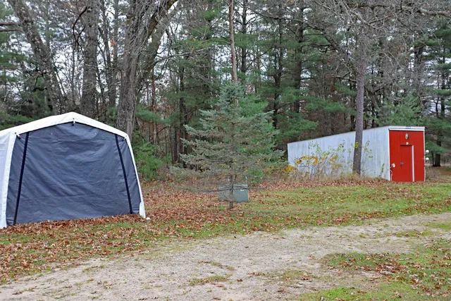 $185,900 | N6866 16th Avenue, New Lisbon, WI 53950