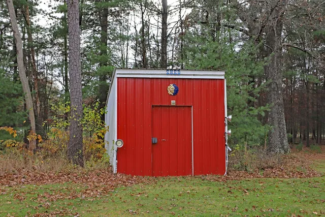 $185,900 | N6866 16th Avenue, New Lisbon, WI 53950