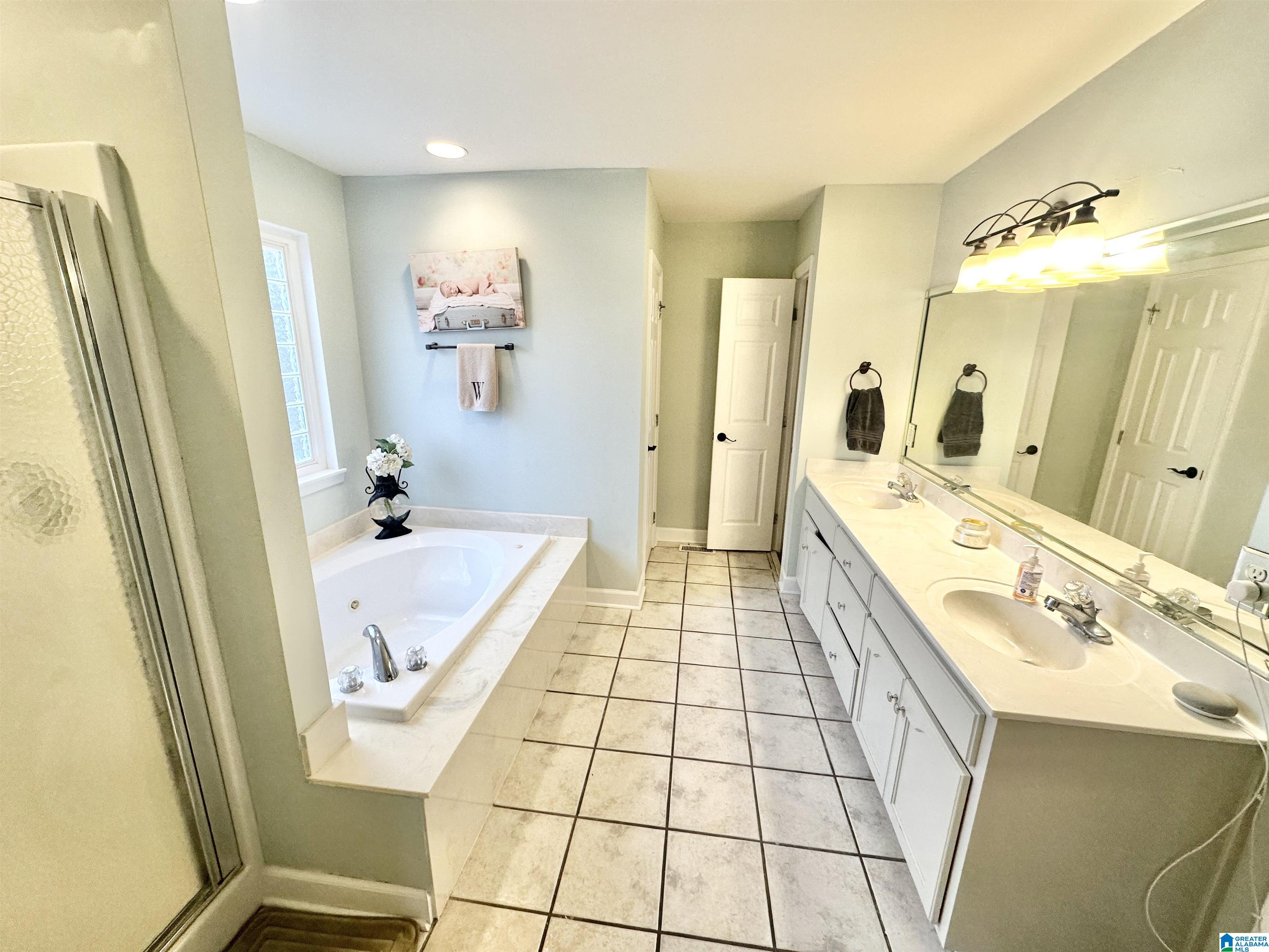 411 Roper Drive Trussville, AL 35173 - Photo 8 of 18
