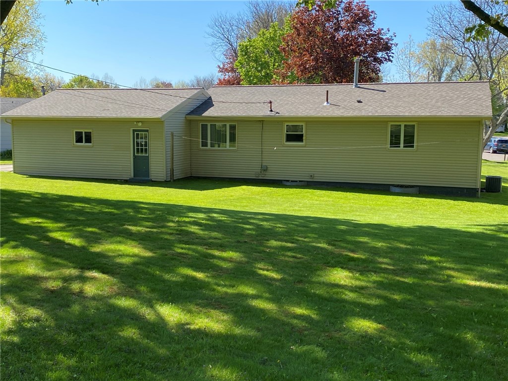 144 Hamden Circle Parma, NY 14468 - Photo 17 of 19