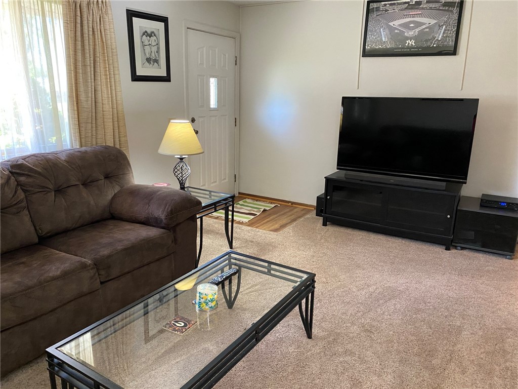 144 Hamden Circle Parma, NY 14468 - Photo 4 of 19