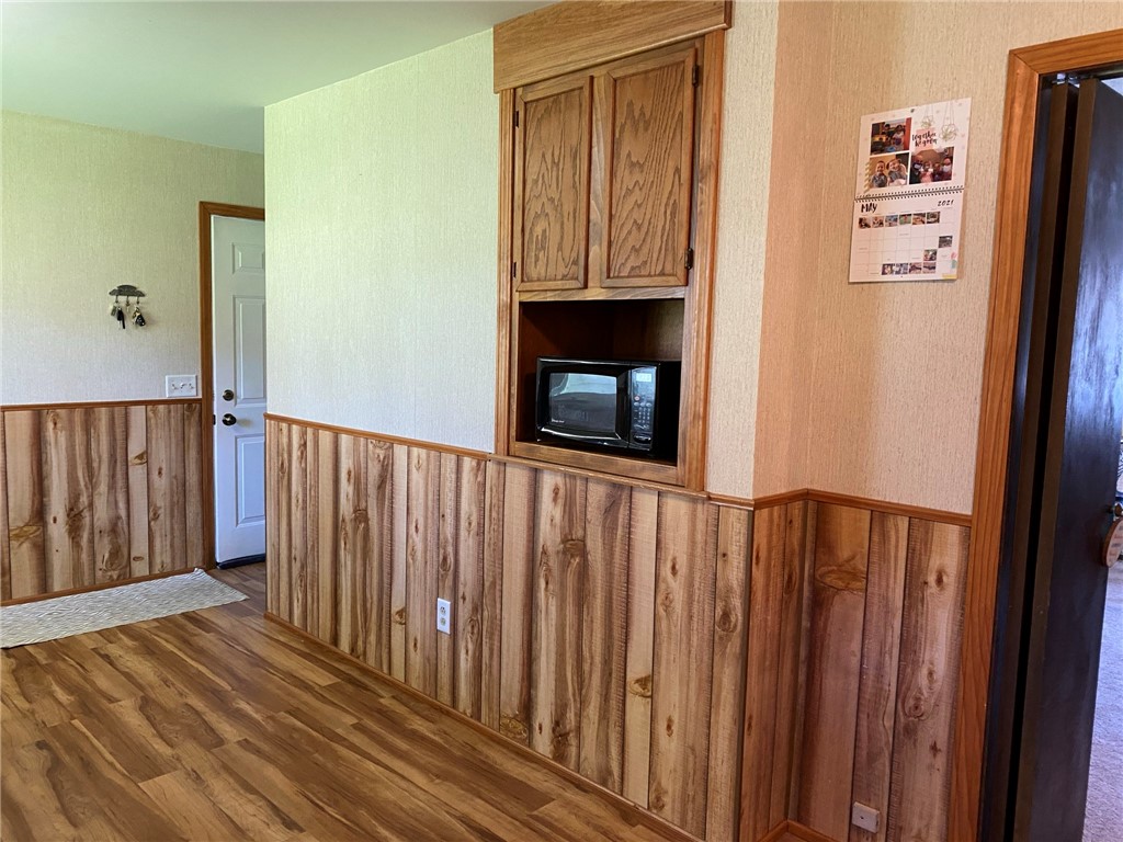 144 Hamden Circle Parma, NY 14468 - Photo 9 of 19