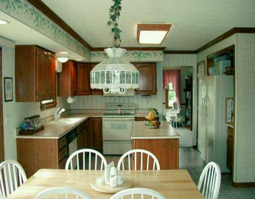 243 Logan Road Valencia, PA 16059 - Photo 3 of 7