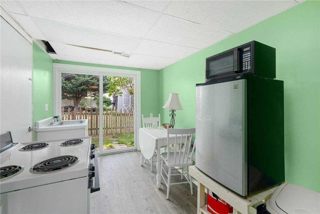 104 Conanicus Road Narragansett, RI 02882 - Photo 18 of 26